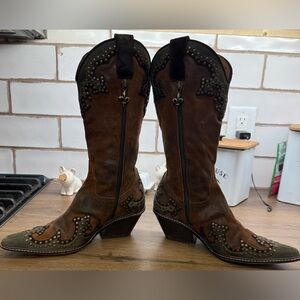 Donald J. Pliner Brown and Black Heeled Boots